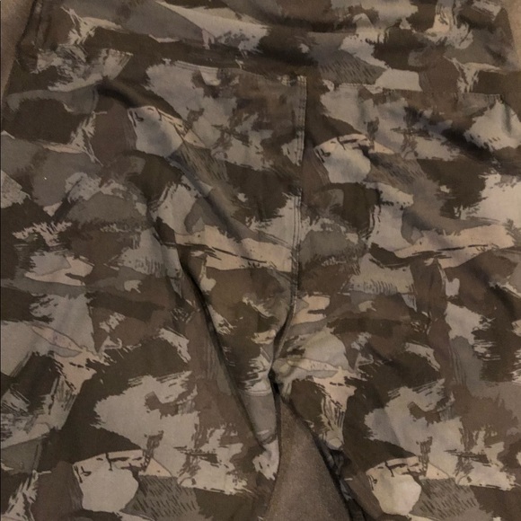 Women’s leggings - Picture 2 of 3